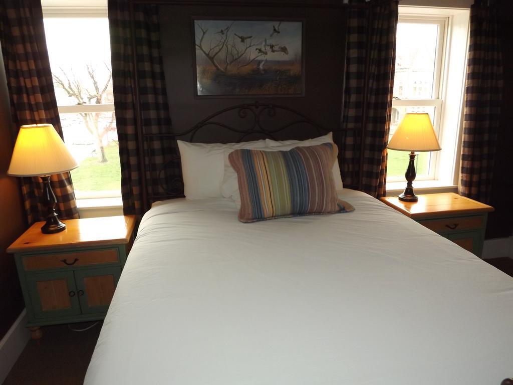 William Watson Hotel (Adults Only) Pittsfield Экстерьер фото