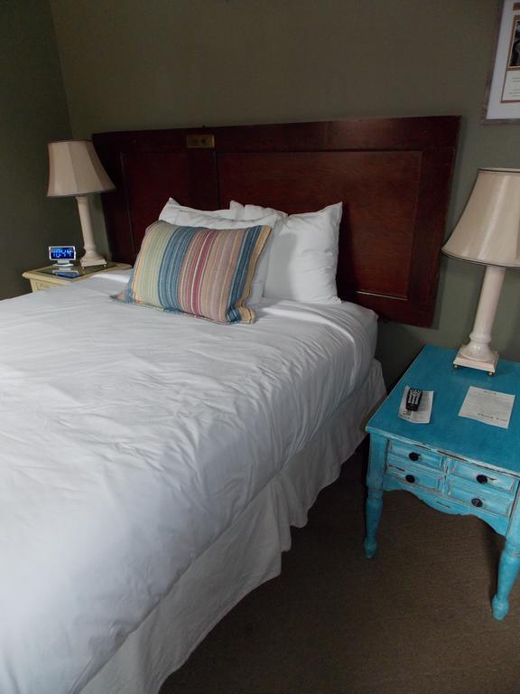 William Watson Hotel (Adults Only) Pittsfield Экстерьер фото