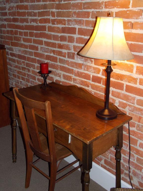 William Watson Hotel (Adults Only) Pittsfield Экстерьер фото